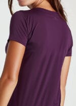 Camiseta Feminina em Poliamida Antiodor - Pionieri Tribal Roxo - Image 4